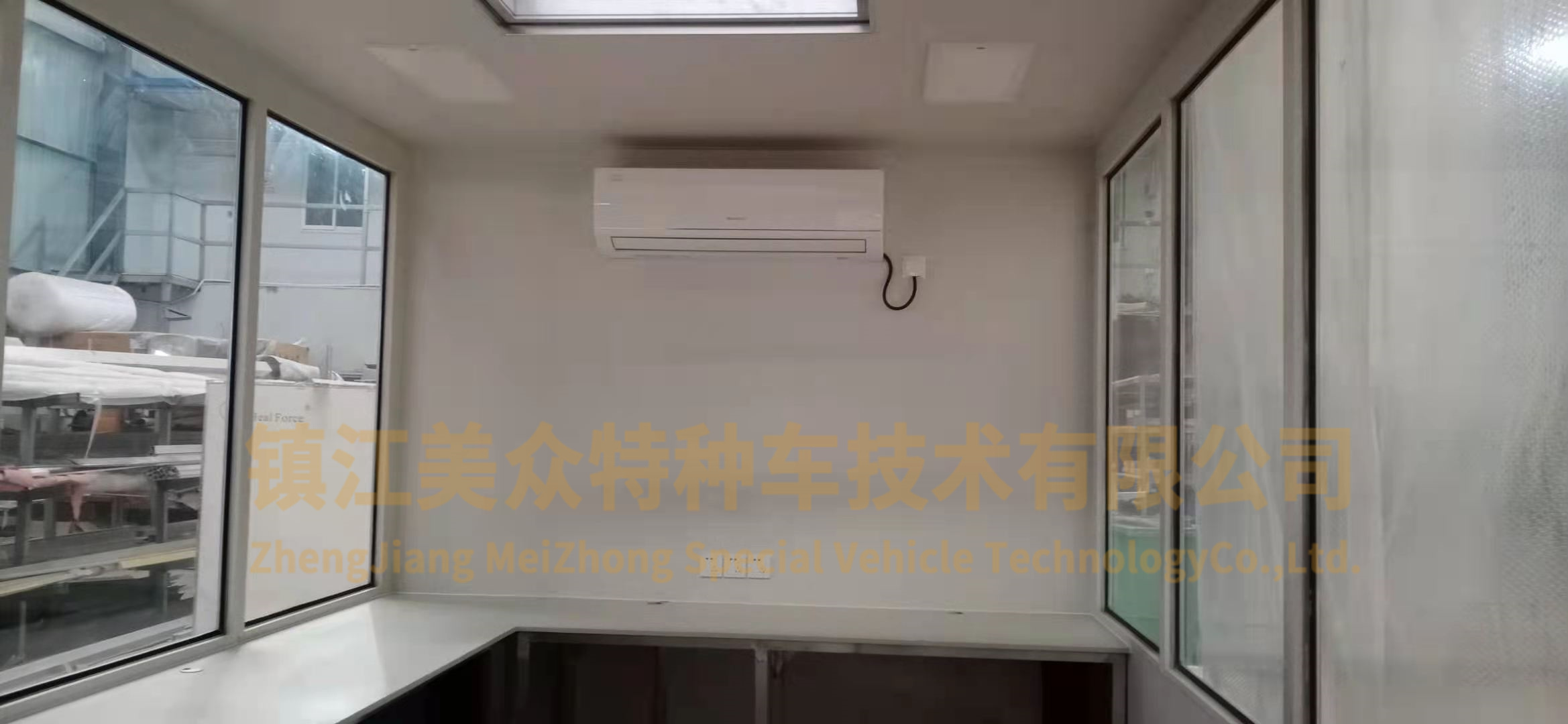 �y(c��)��܇